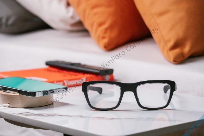 ลือ Google เตรียมปิดดีลซื้อกิจการ AdHawk บริษัทพัฒนาเทคโนโลยีติดตามตำแหน่งดวงตา สำหรับแว่นอัจฉ...jpg