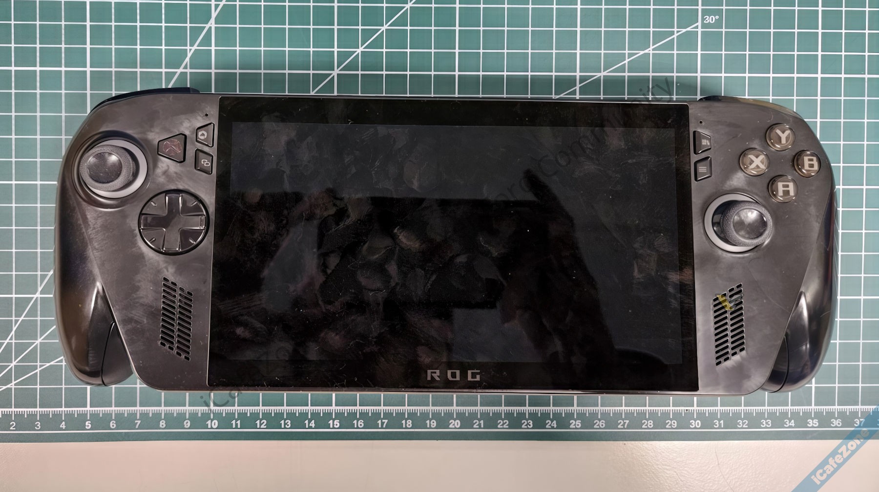 หลุดภาพ ROG Ally 2 จาก FCC เพิ่ม Grip ให้จับถนัดมือ และปุ่ม Xbox-1.jpg