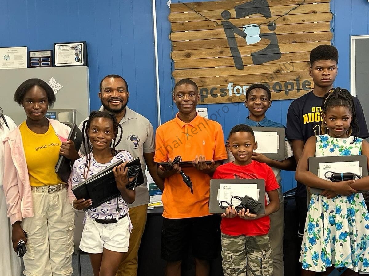 องค์กรรับบริจาคพีซีเก่าเจอปัญหา จะทำยังไงกับพีซี Windows 10 บางแห่งเลือกลงลินุกซ์แทน-1.jpg องค์กรรับบริจาคพีซีเก่าเจอปัญหา จะทำยังไงกับพีซี Windows 10 บางแห่งเลือกลงลินุกซ์แทน-1.jpg