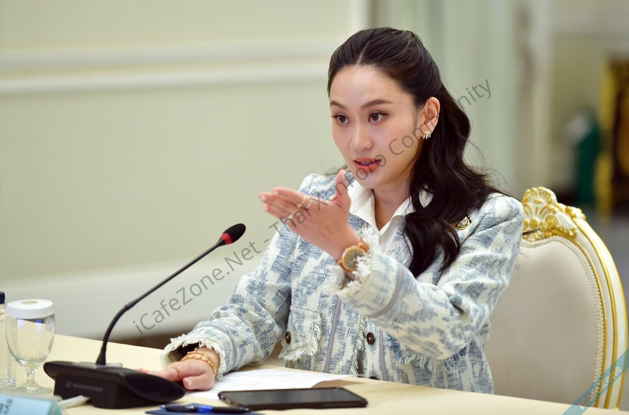 เป๋าตังค์ 20 เพื่อไทยระบุแอปทางรัฐจะโอนเงินในโครงการ Digital Wallet ได้ในตัว แต่เปิดให้ธนาคารร...jpg