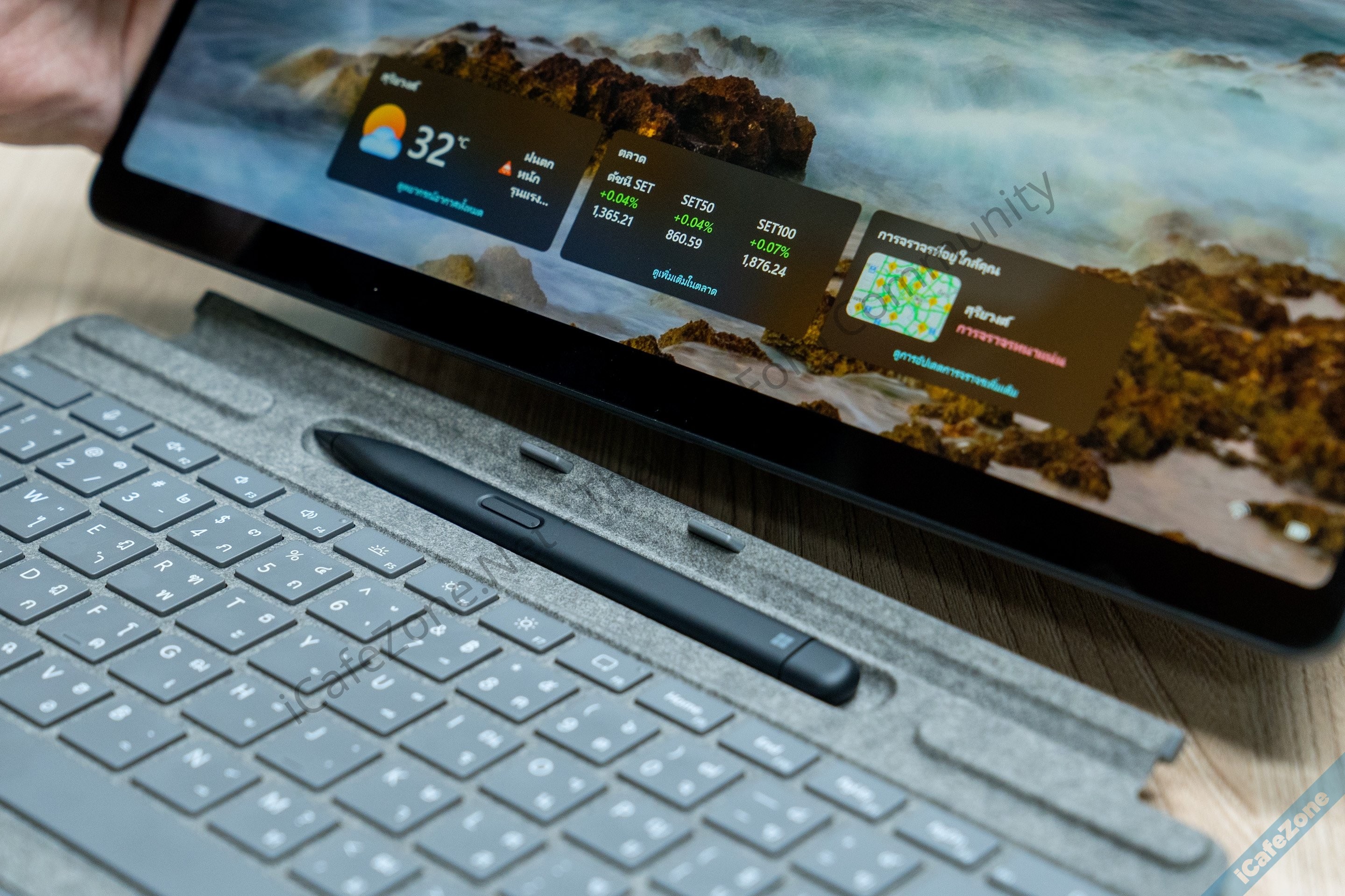 alt=Microsoft Surface Pro 11