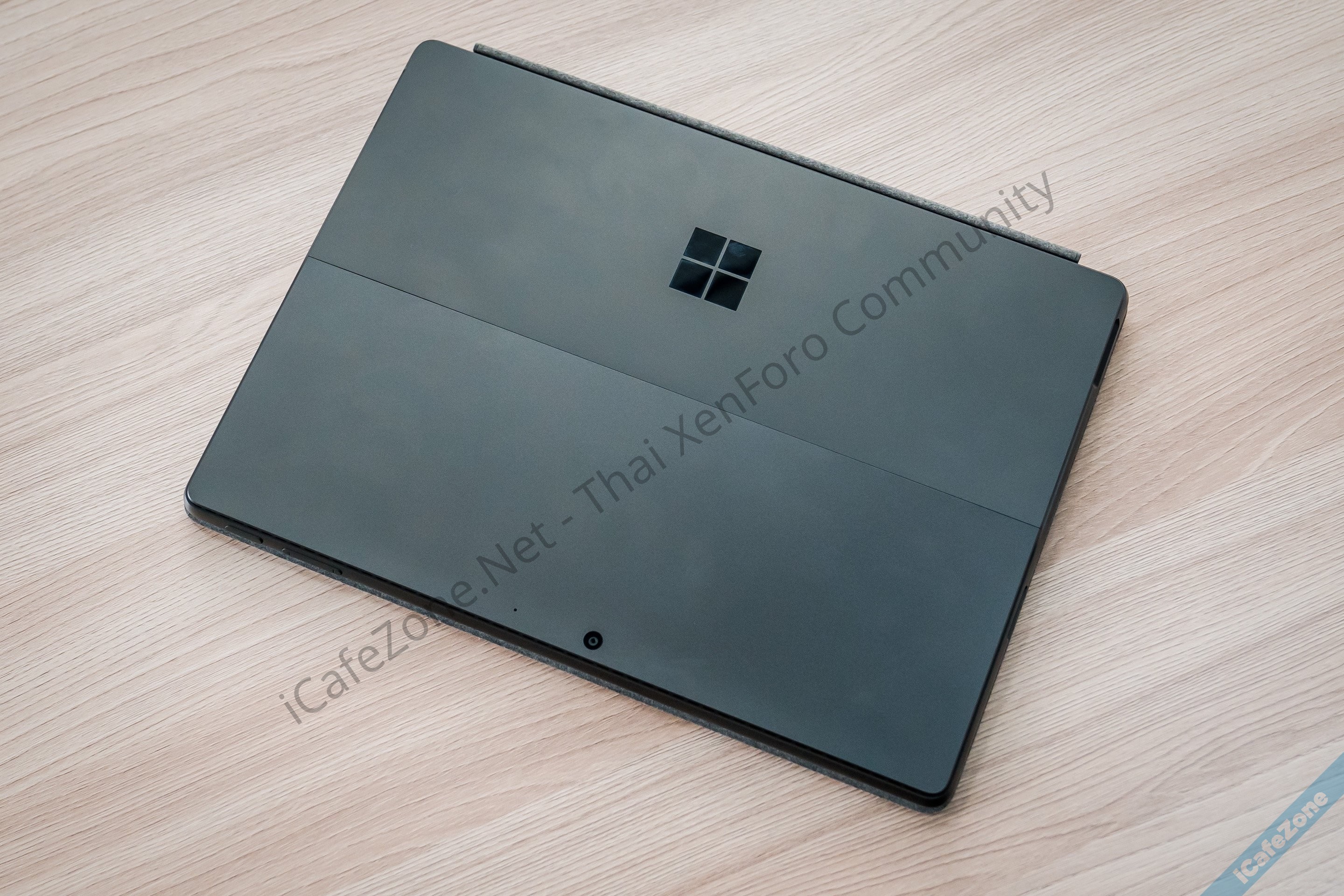 alt=Microsoft Surface Pro 11