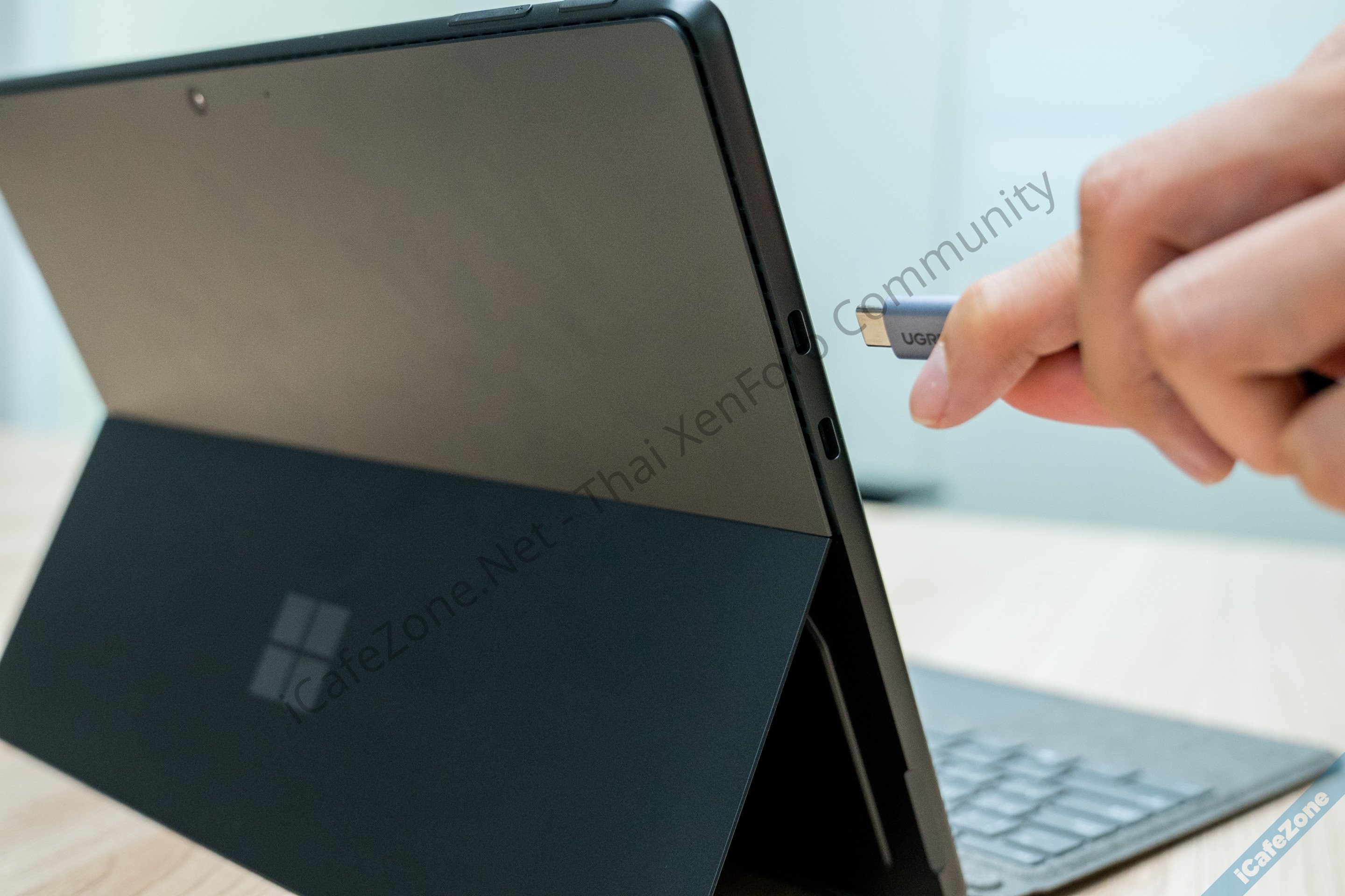 alt=Microsoft Surface Pro 11