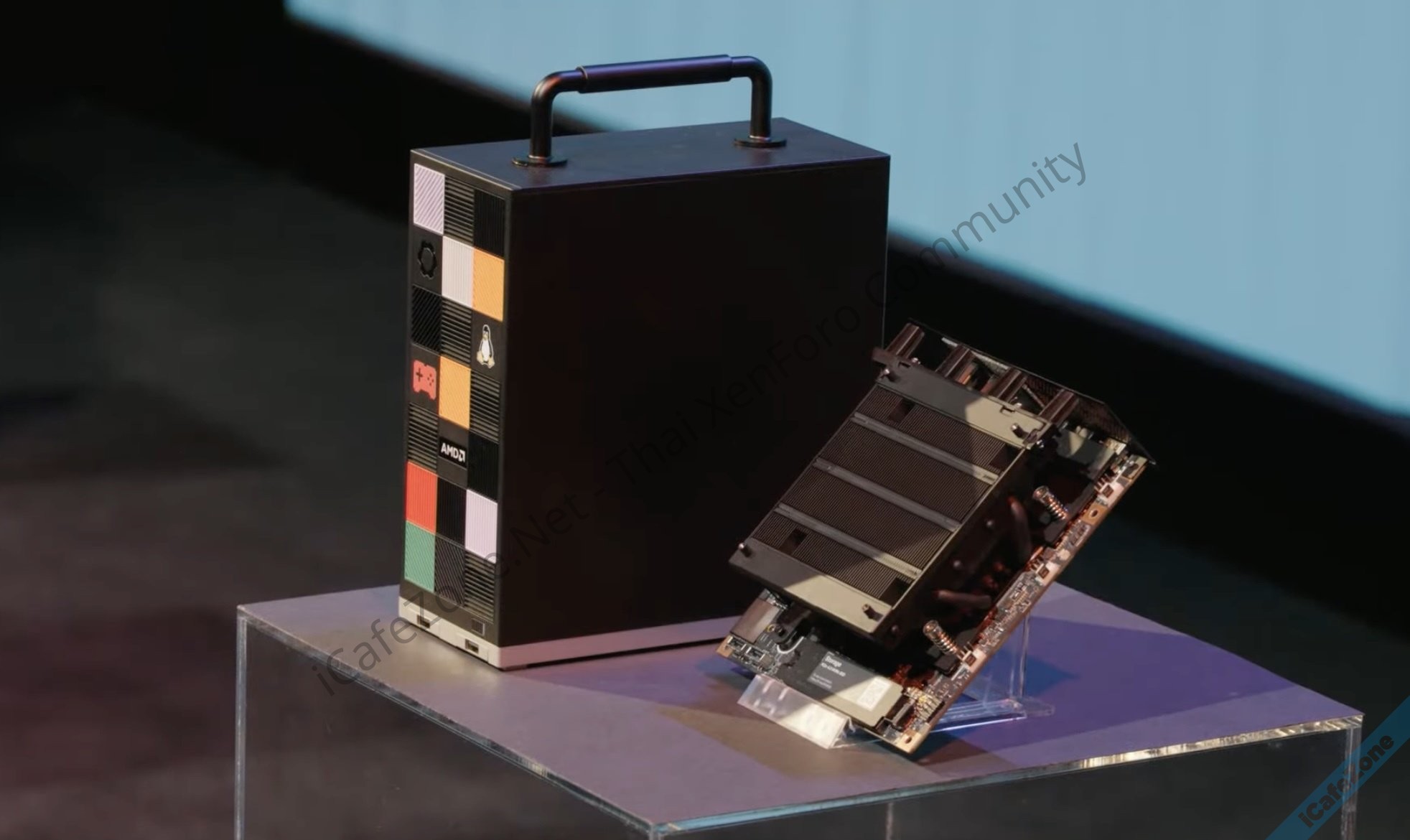 Framework ใช้ชิป AMD แพ็กขายเป็นพีซีสำหรับรัน AI แรม 128GB ราคา 1999 ดอลลาร์-1.jpg Framework ใช้ชิป AMD แพ็กขายเป็นพีซีสำหรับรัน AI แรม 128GB ราคา 1999 ดอลลาร์-1.jpg