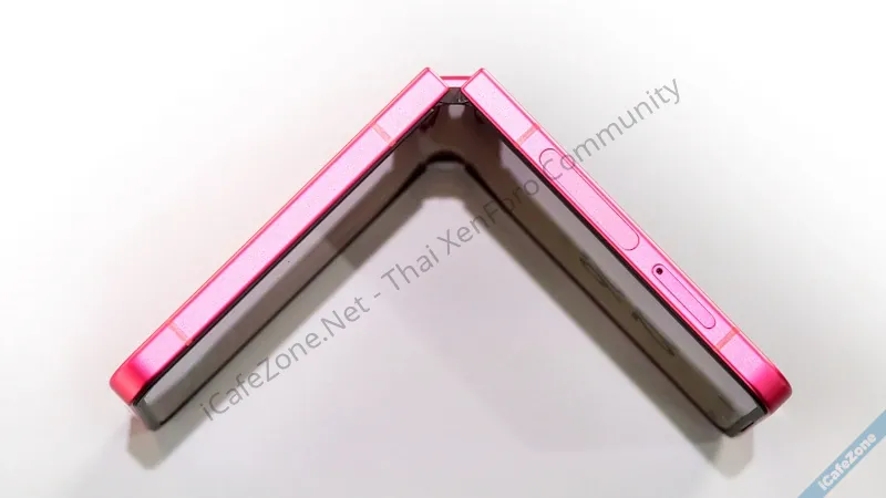 Galaxy Z Flip 7 เปิดตัว เครื่องบางลง จอนอกใหญ่ขึ้น หนัก 188 กรัม ชิป Exynos 2500-2.webp